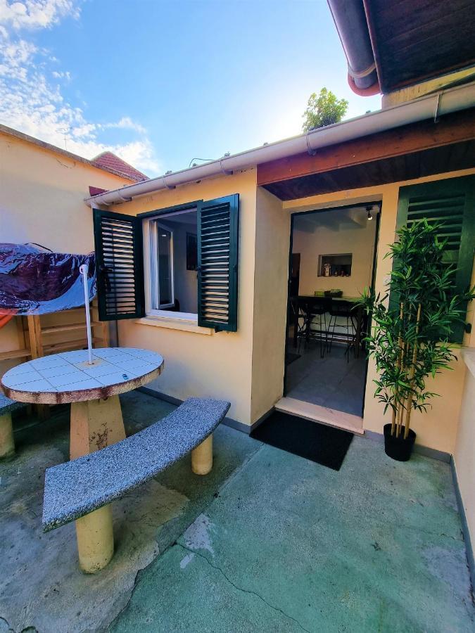 Petite Maison Au Calme 塞纳河畔埃皮奈 外观 照片